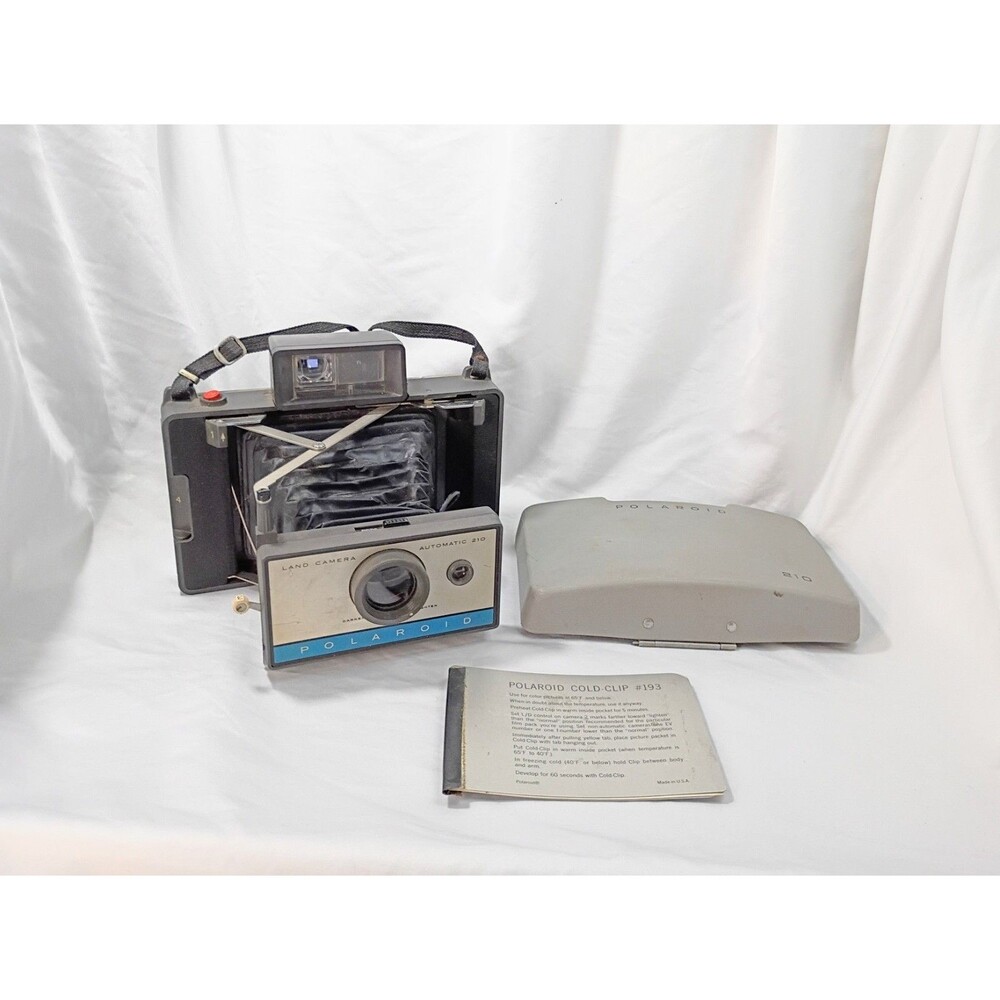 Vintage Polaroid Automatic 210 Land Camera with Cold Clip 193 UNTESTED